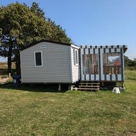 Mobil Home 4X8M Et Terrasse 18M2 Evrunes Exterior photo